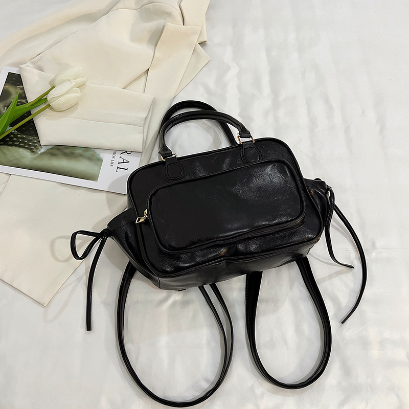 Free Delivery Designer Bag Handheld Fashion Versatile Bowling For Women 2025 Autumn/winter Collection Simple Casual Shoulder Texture Crossbody Bag Tre