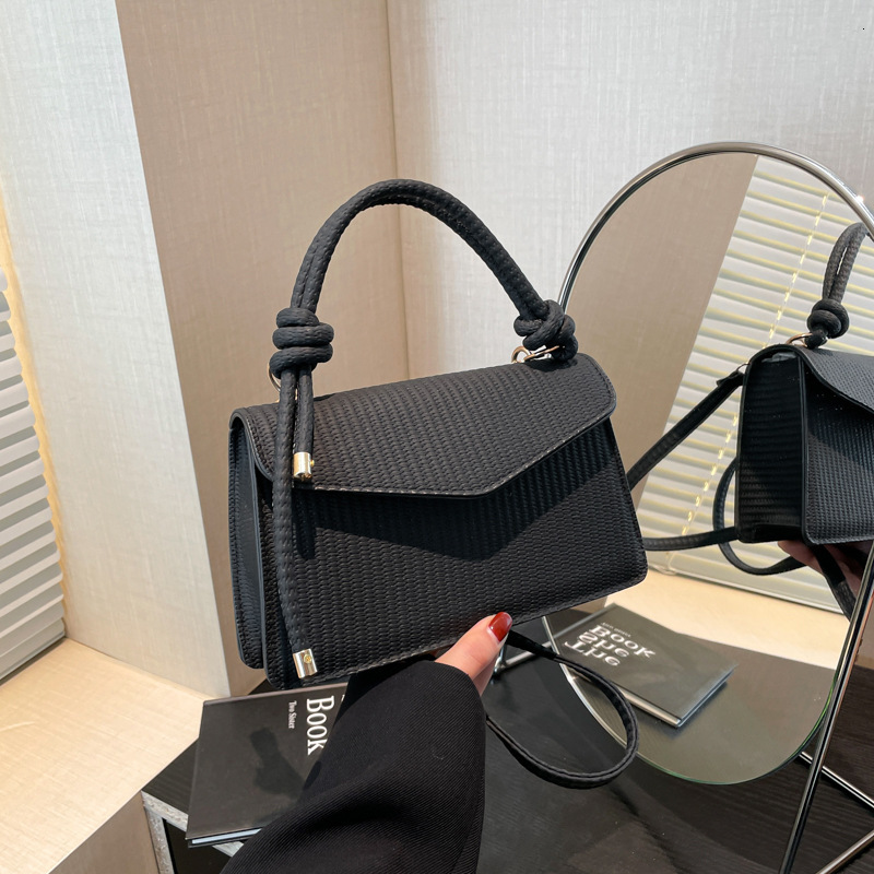 Free Delivery Designer Bag Niche Striped Women's Western Style And Niche Design Hand 2025 Fashion Trend Single Shoulder Crossbody Small Square Co
