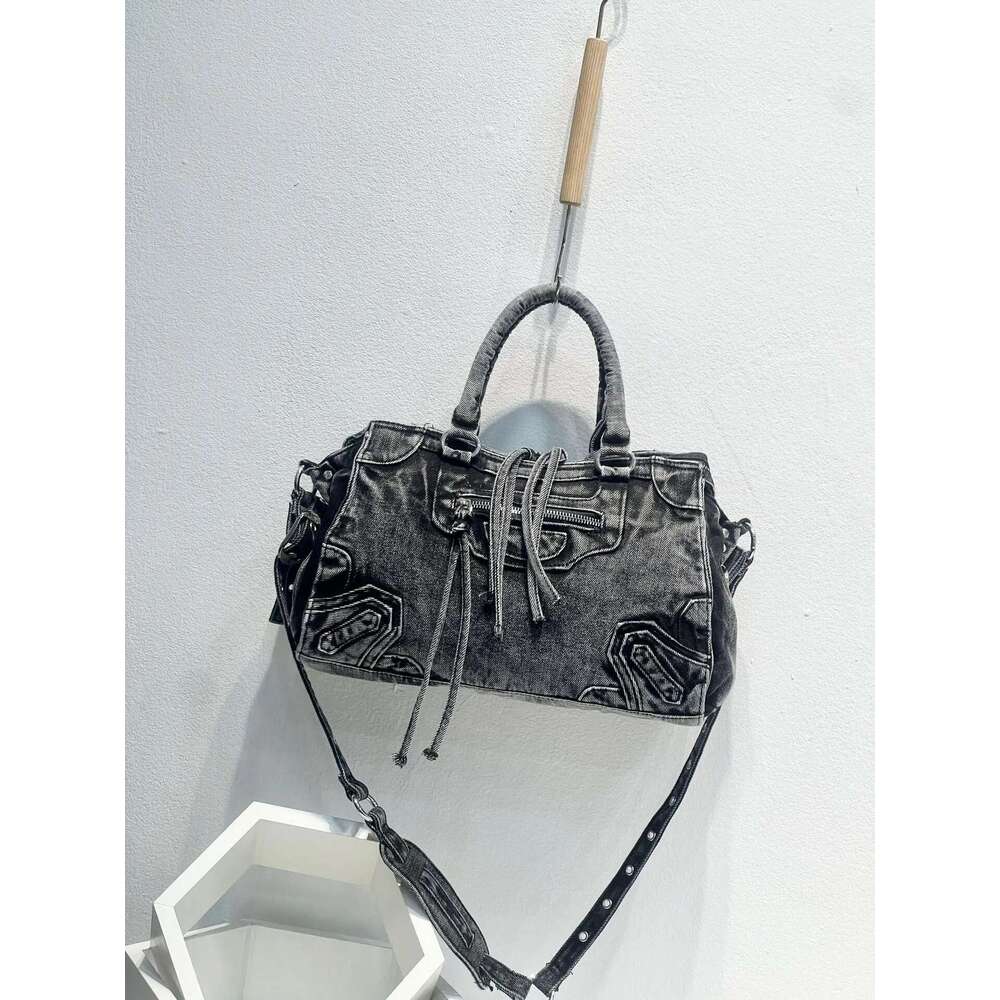 New Moto & Biker Pillow Bags For Women Designer Handbags Purses In Denim Washing Process Top Handle Shoulder