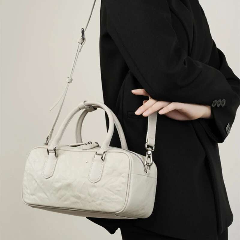 Genuine Leather White Handbag New Women's Bowling Niche Brand Designer Soft Commuting High-End Underarm Crossbody Bag