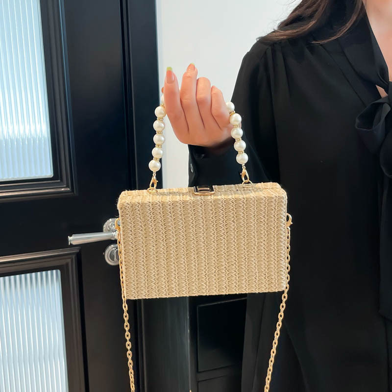 2025 Summer New Colorful Splicing Rainbow Weaving Small Square for Women, Fashionable and Versatile, Casual Chain, Single Shoulder Crossbody Bag