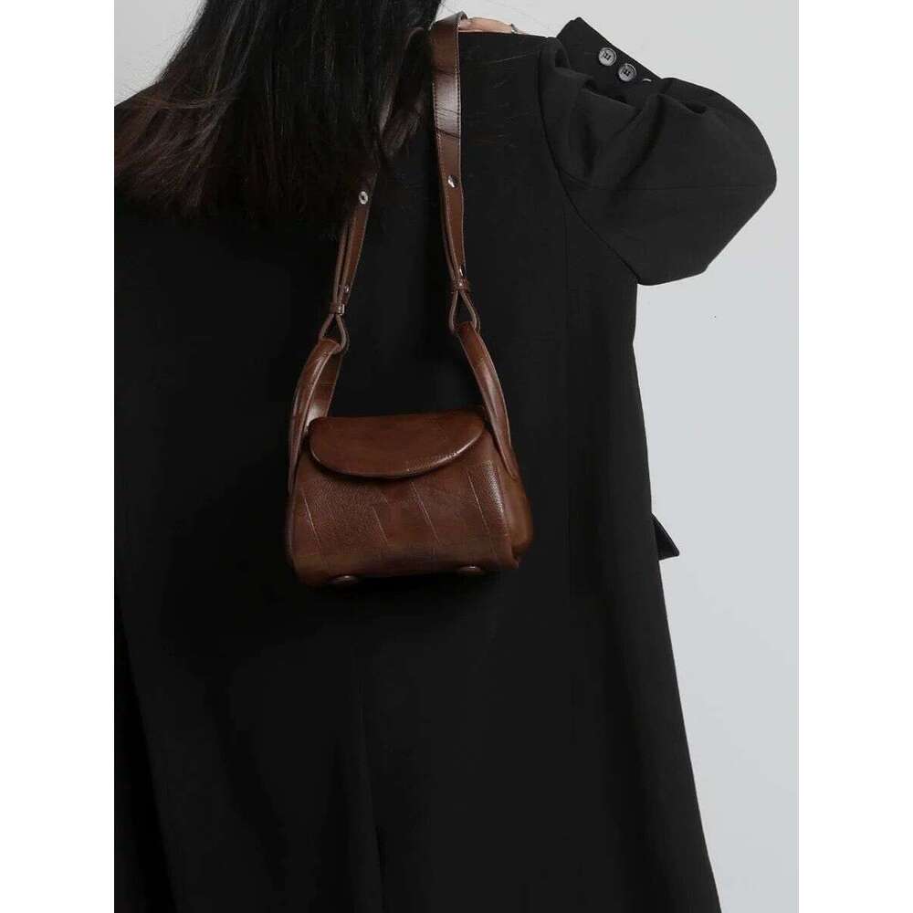 2025 autumn new niche design big ear small pillow mobile phone armpit bag for women