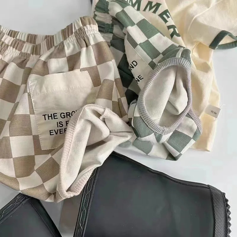 Summer suit American baby suit TZ230137 short sleeve plaid shorts thin baby two-piece suit 250515