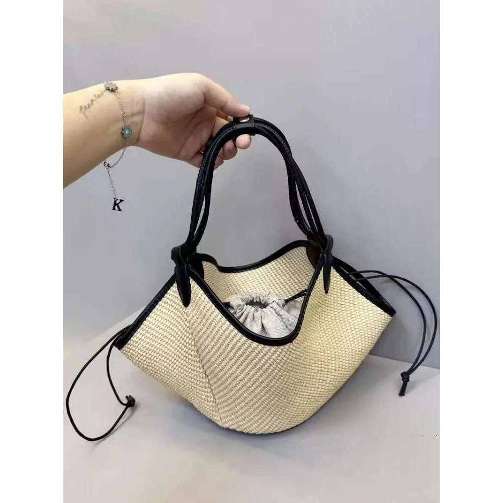Designer Women Holiday Straw Vintage Summer Bucket Shoulder Bags Cow Leather Spliced Beach Bag Casual Totes Handbag
