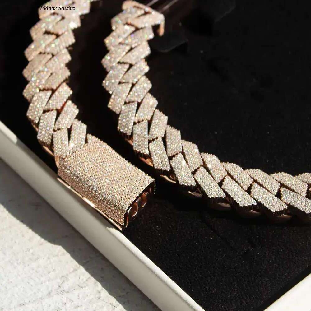 Custom Hop Mossanite Necklace Jewelry VVS Hip hop Sterg Sier Def 20Mm Dia Moissanite 14K Rose Plated Pendant Cuban k Chain