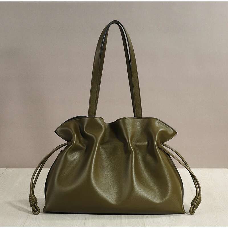 New Women's Cowhide Lucky Shiny Soft Leather Brand Drawstring Pleated Brown Large Capacity Shoulder Messenger Bag