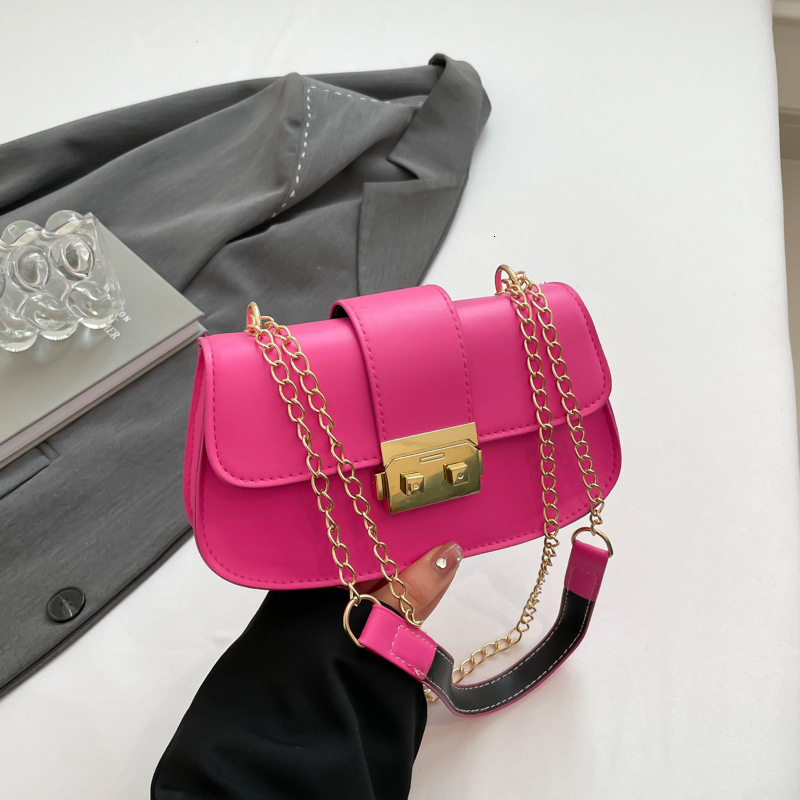 Free Delivery Designer Bag Winter Chain Popular This Year Simple Underarm Small Square For Women 2025 New Single Shoulder Stylish Crossbody Luxury Bag