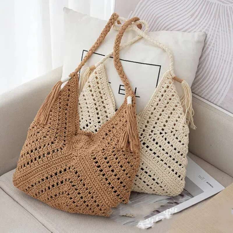 Summer Hollowed Out Cow Horn Shoulder Large Capacity Commuting Cotton Rope Woven Vacation Leisure Beach Women's Bag
