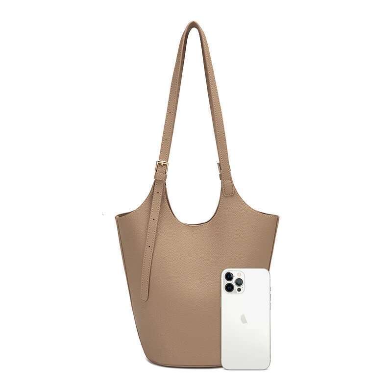 Retro Simple Shoulder Bags Large Capacity Pu Leather Bucket Women's Commuting Underarm Bag Fashion Ladies Handbags