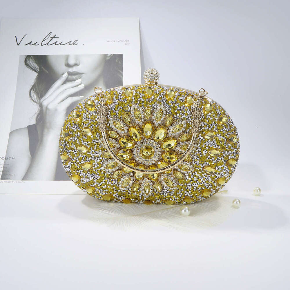 Design sensation suower studded dia dinner bag explosive women's cheongsam evening dress handbag clutch 2025 new style chic and elegant temperame