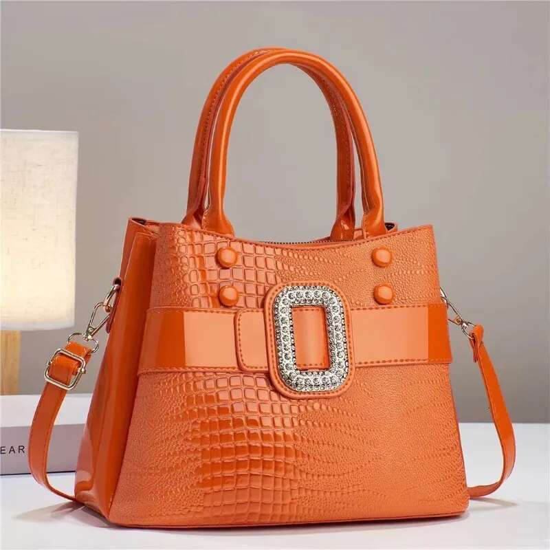 Fashionable New Women's 3-Layer Handbag Trendy Bright Leather Shoulder Large Capacity Crossbody City Commuter Tote Bag Women