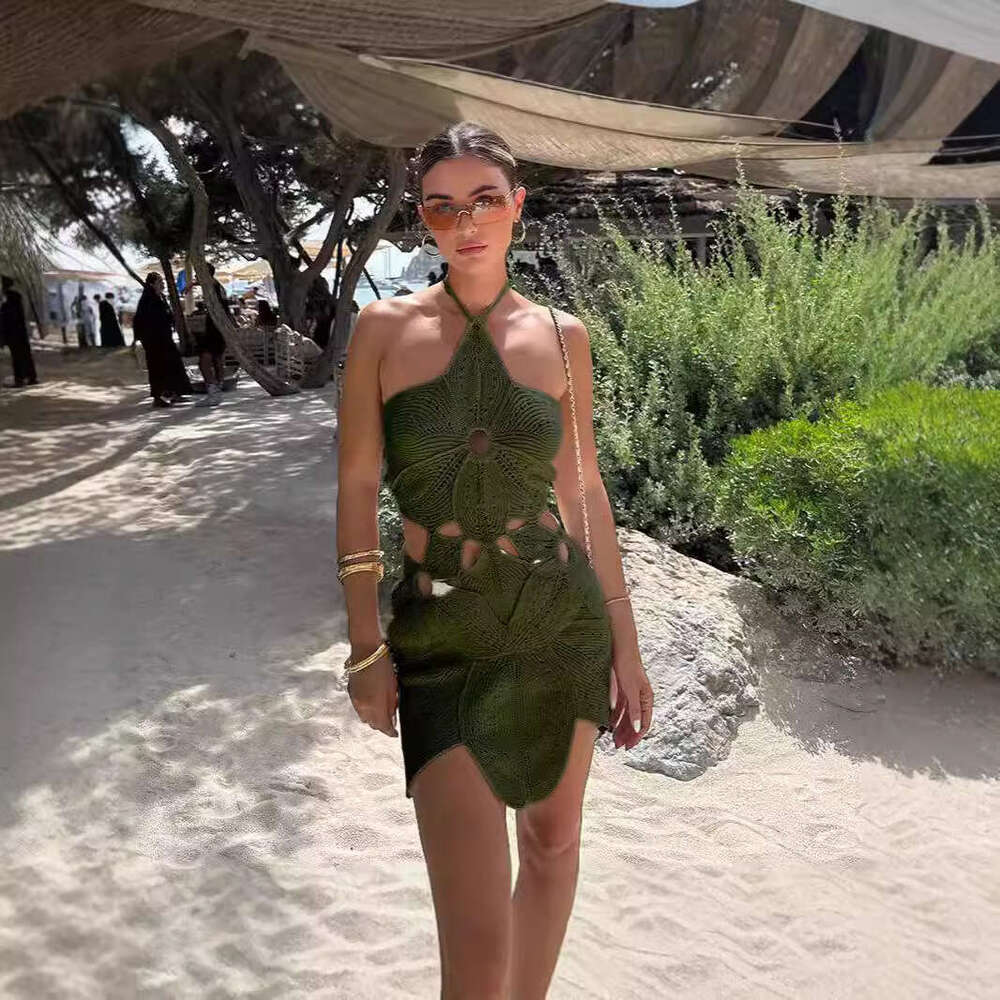 GY25176 Fashion Hanging Neck Asymmetric Hollow Dress Women's Wear