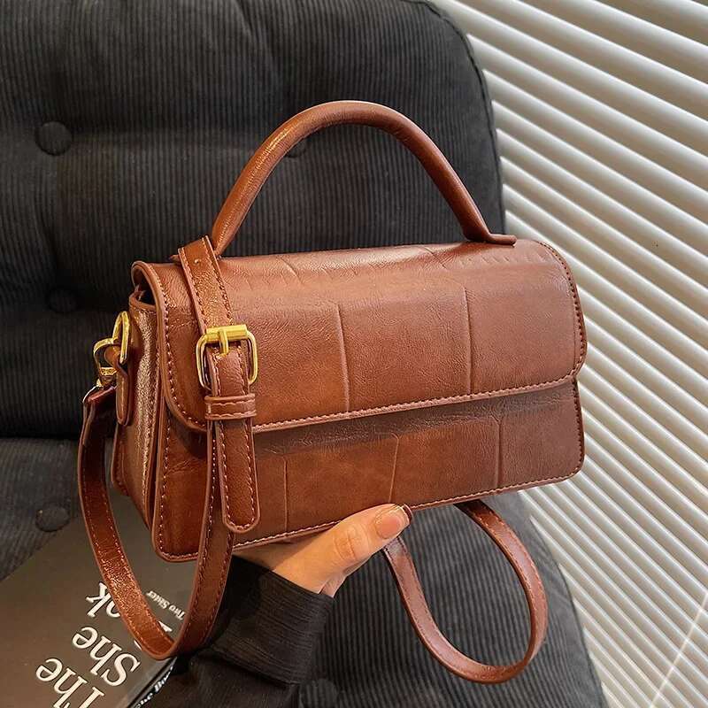 New In 2025: Women's Stylish Small Square Messenger Bag - Stone Pattern, Solid Color, Portable & Versatile For Commuting
