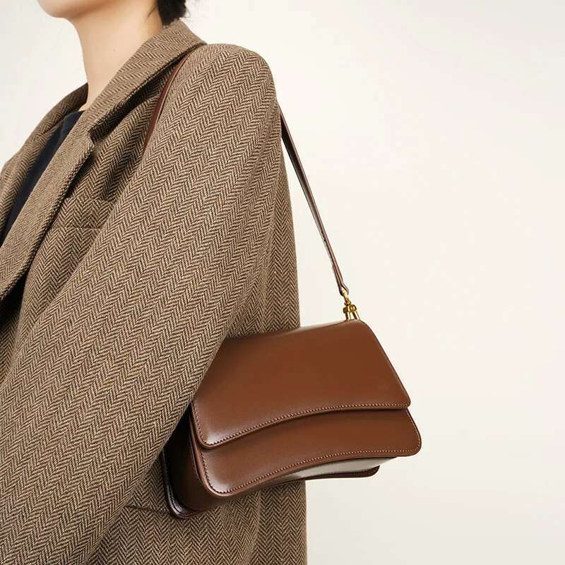 YANATARI underarm cowhide Genuine leather handbags women vintage shoulder bag female bags womens high quality 2025
