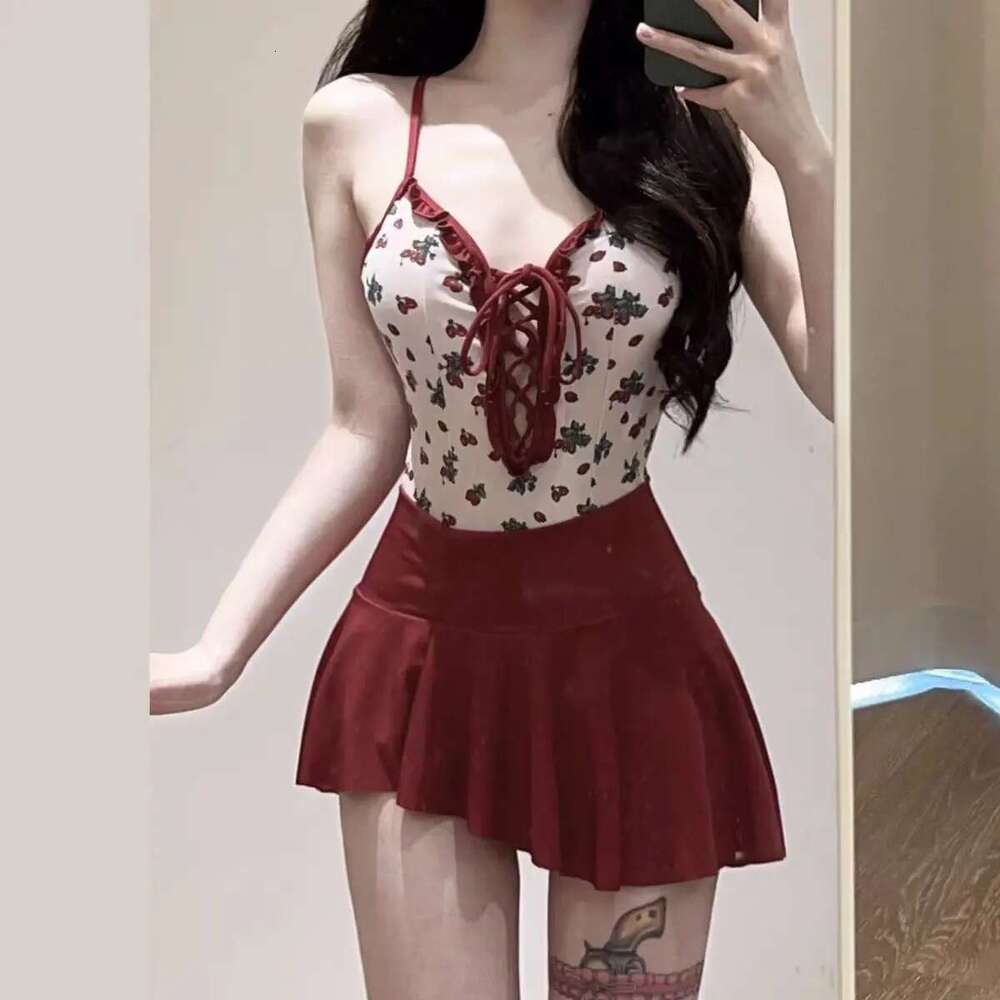 sexy Korean fashion floral print ruffles bandage swimsuit two pieces with irregular pleat mini skirt bodysuits bikinis swimwear