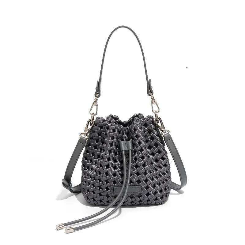 Crossbody Bag Fashion Canvas New Leisure Woven Handbag Bucket Shoulder Bags Evening Leather Trend Brand Designer Purse