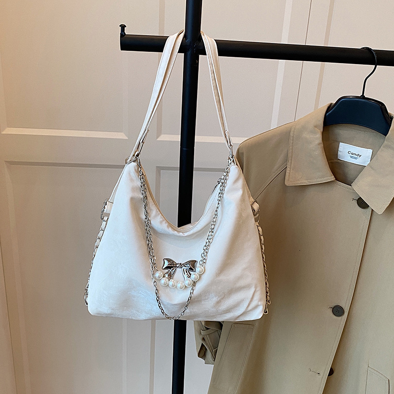 Large Capacity Tote Bag Women 2025 New Spring New Free Delivery Designer Bag And Summer Highend Multifunctional Backpack For College Students Luxury B