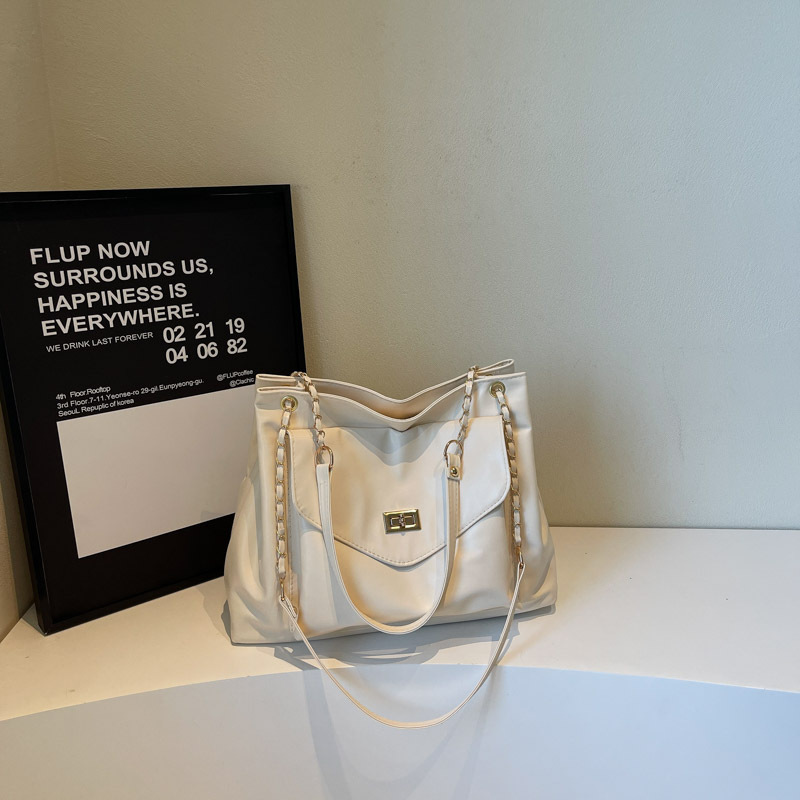 Roomy Women's 2024 Summer Shoulder Tote Bag: High-Quality Versatile Classic Commuter 4 50c8f