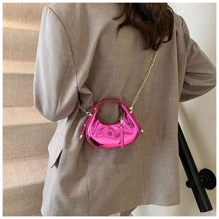 2025 Trendy Glossy Mini Bag For Girls. Compact And High End Fashion, Red Envelope - Inspired, Casual & Versatile Handbag