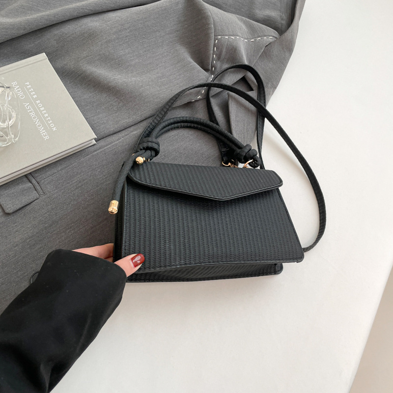 Free Delivery Designer Bag Niche Striped Women's Western Style And Niche Design Hand 2025 Fashion Trend Single Shoulder Crossbody Small Square Co