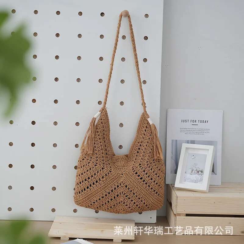 Summer Hollowed Out Cow Horn Shoulder Large Capacity Commuting Cotton Rope Woven Vacation Leisure Beach Women's Bag