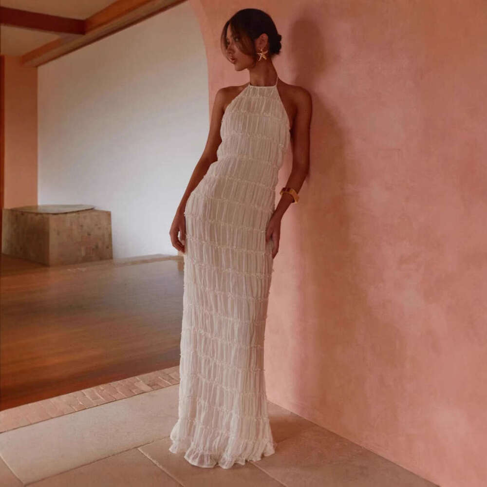 2025 Spring/Summer Women's Sexy and Fashionable Hanging Neck Strap, Folded Lace, Vacation Style, Long Dress
