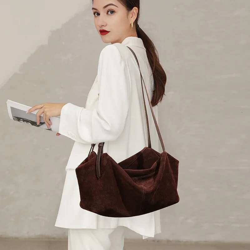 Designer Pillow Women 2025 New High Quality Suede Large Capacity Shoulder Exquisite Elegant Minimalist Tote Bag