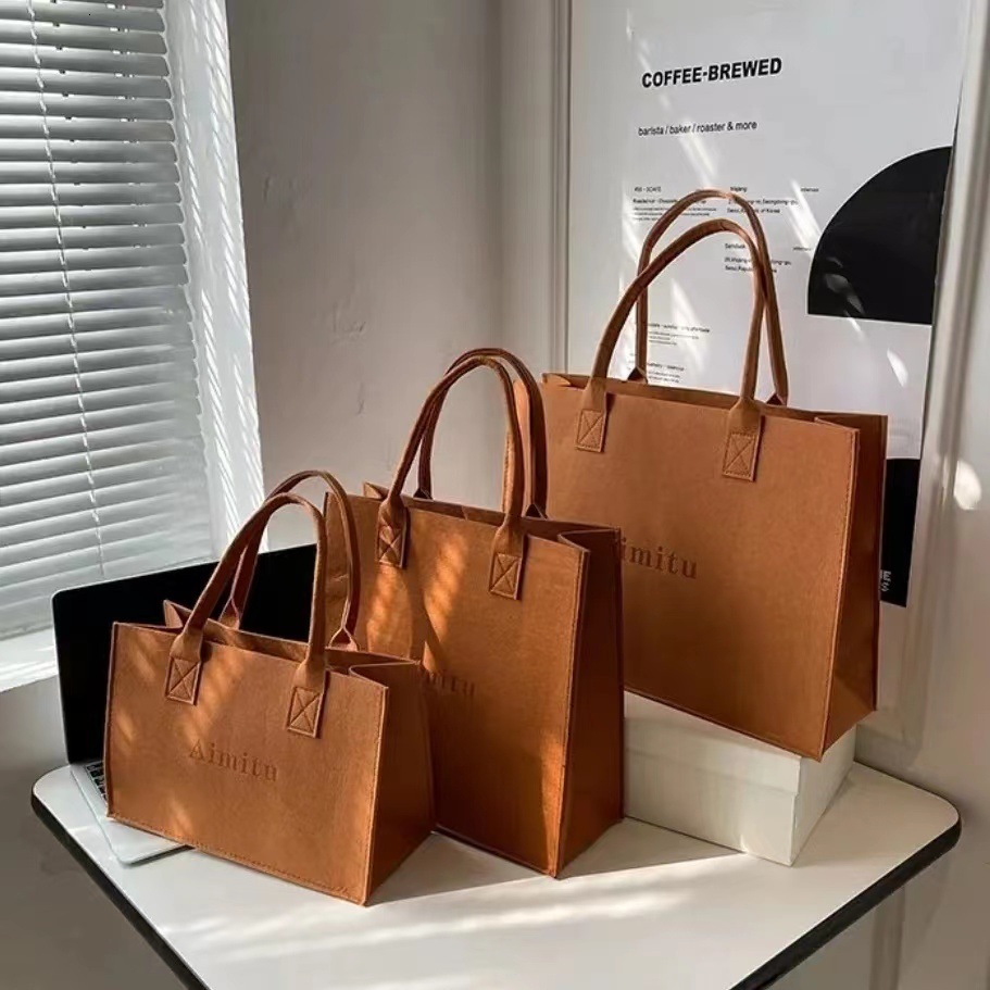 Free shipping on 2025 new designer bags New Letter Tote Tiktok Same One Shoulder Girl's Handbag Large Capacity Felt Bag