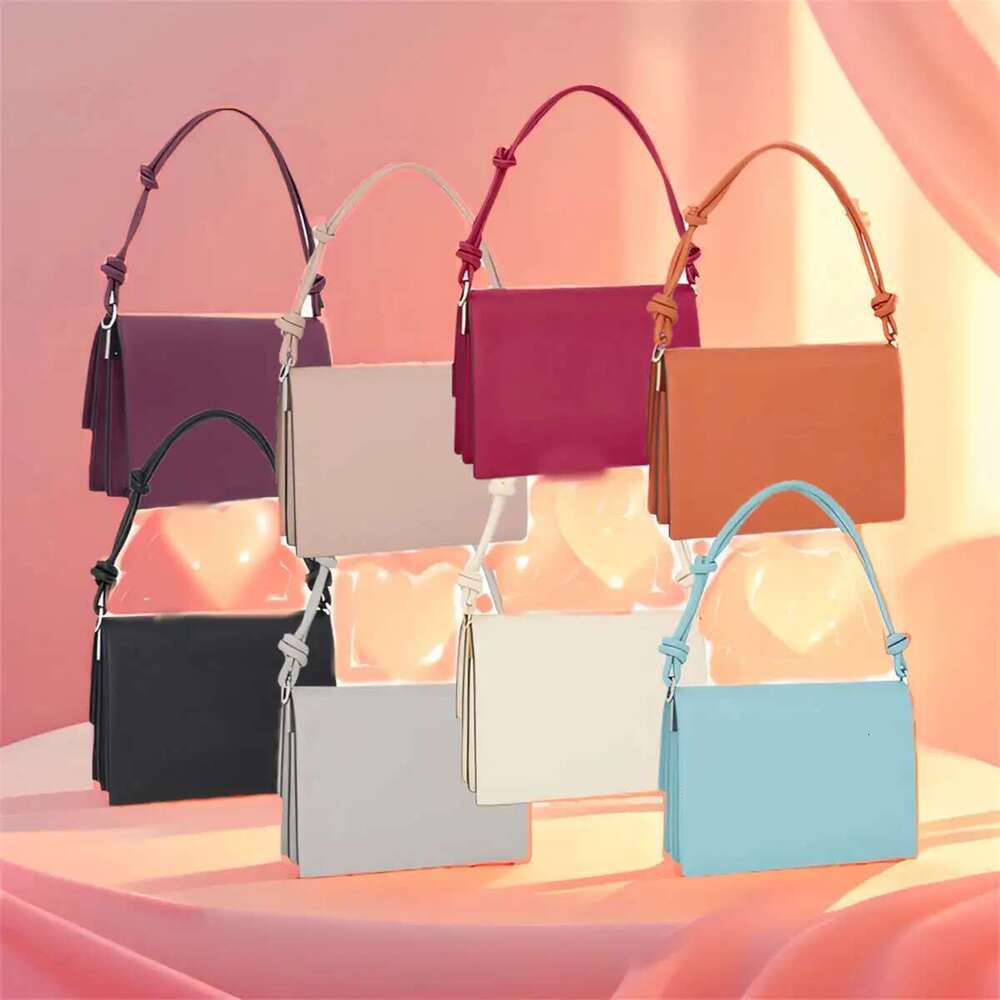 2025 High Quality Fashion Tours Letter Handheld Shoulder Classic Multi Color Optional Bag