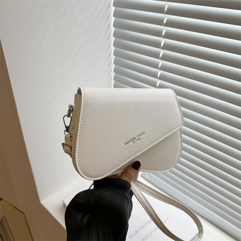 Spring 2025 New Korean Fashion Trendy New Free Delivery Designer Bag Women's Multi Color Single Shoulder Luxury Bag Crossbody Small Square Bag Hi