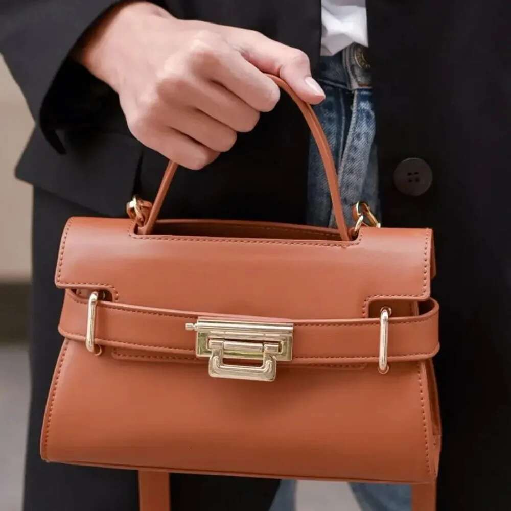 Women's Mini Fashion Handbag Shoulder Business Commuter Bag
