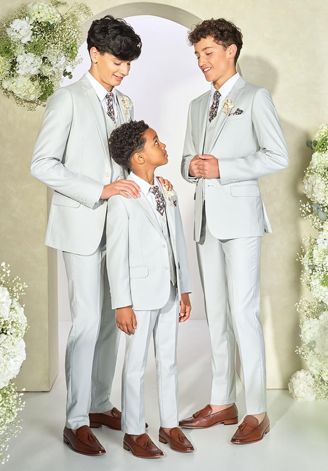 Boys Tuxedo Suit Slim Fit Three Piece Kids Tuxedo Suit for Boys Formal Suit Jacket Blazer Pants Vest Set