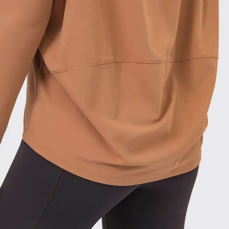 010- Long Sleeve Shirt Women Yoga Sports Tops Fiess Shirts Bum-Covering Length Sweatshirts Super Soft Relaxed Fit Autumn and Winter Top Tee for On the