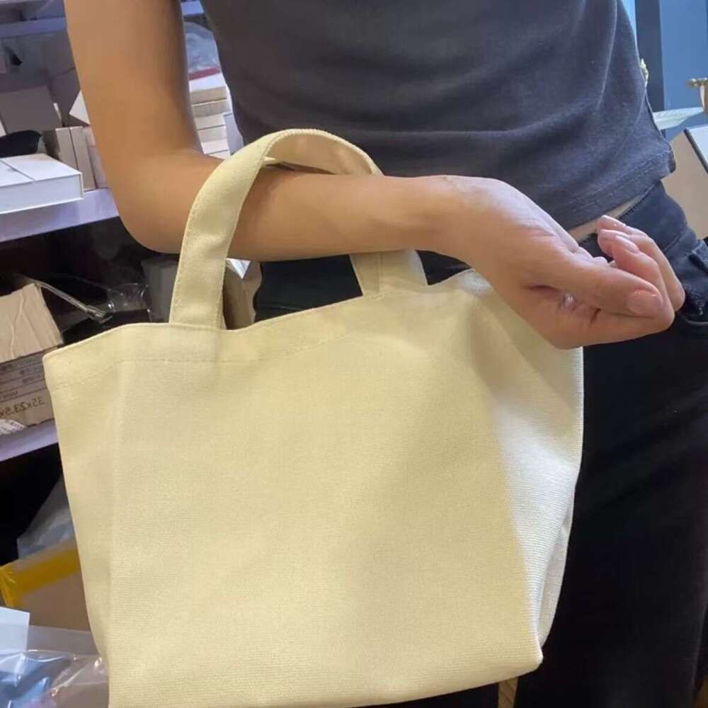 New Canvas Hand-Held Shoulder Bag, Daily Commuting, Work, Shopping Bag With Box, White B5