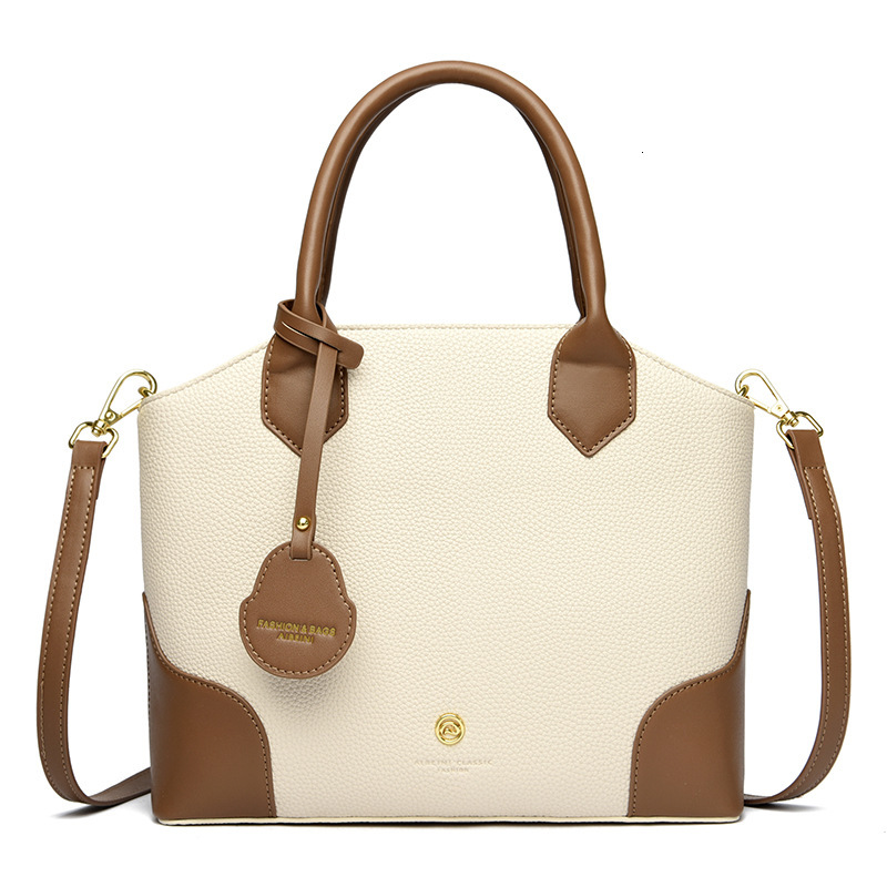 High quality women's fashionable and simple professional commuting one shoulder handbag, large capacity handbag, brand new free delivery designer