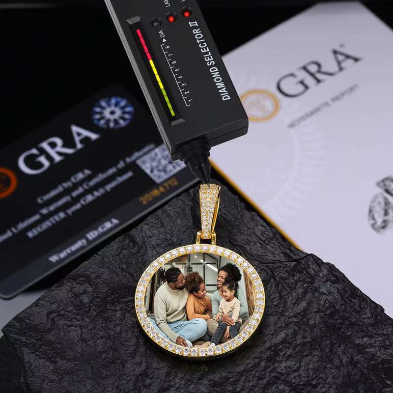 Photo carving sier pyroxene pendant necklace gold-plated or personalized men's and women's jewelry gifts