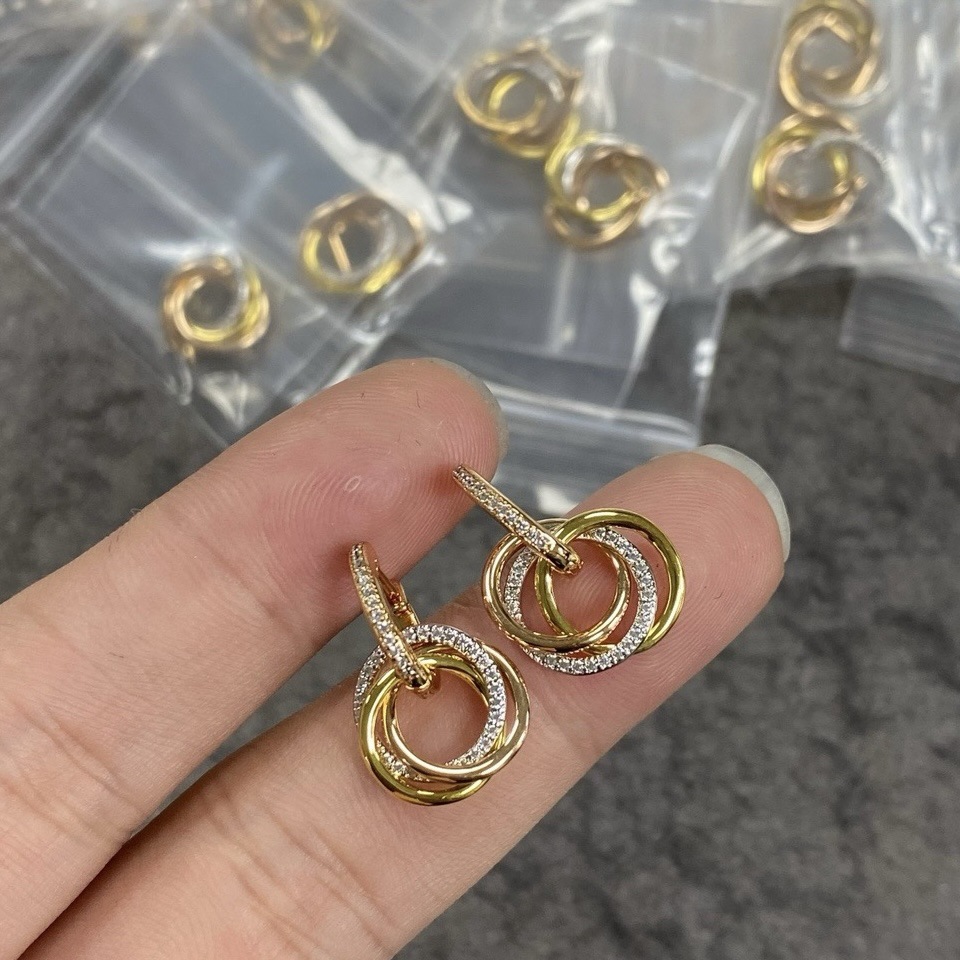 V Gold Plated Mic Gold CNC Craft Three Color Circular Diamond Earrings for Women's Light Luxury Fashion Commuter Rose Gold Earrings
