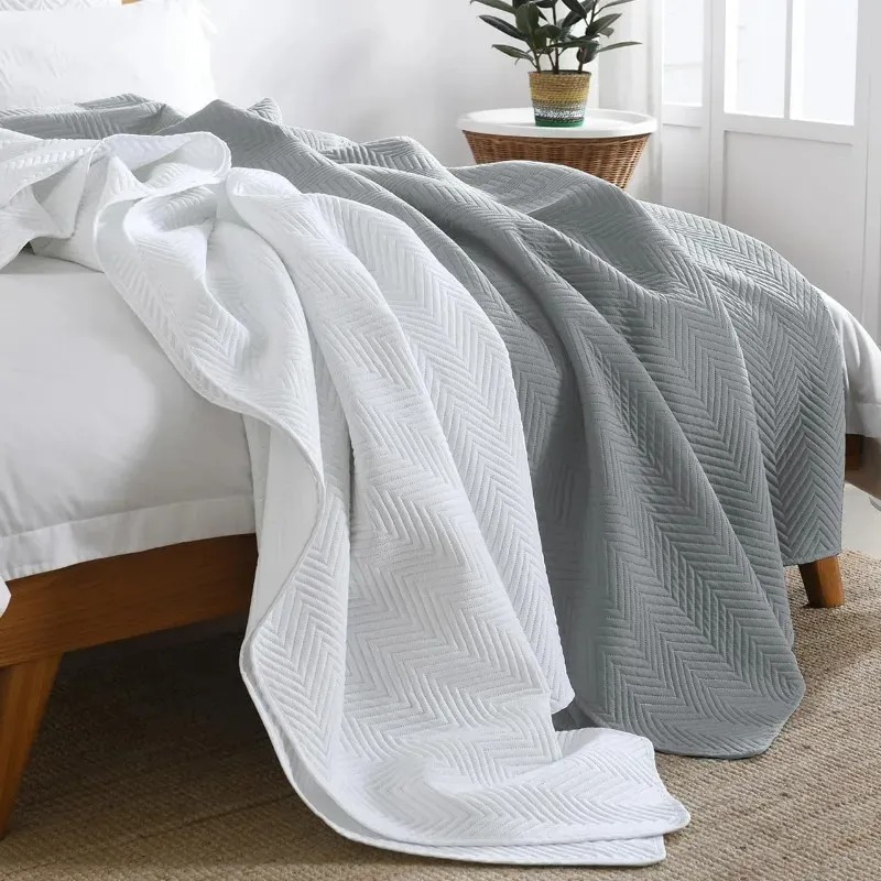 Solid Embroidered Bedspread Quilt Set 3pcs Quilted Bedding Cotton Quilts Bed Covers Pillowcase Blanket King Queen Size Coverlets 252033 XZZ2
