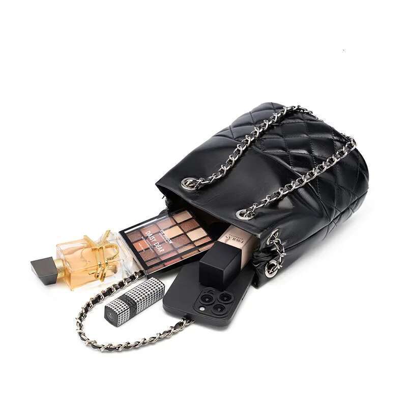 Women's Sier Leather Small Fragrance Ringus Chain Bucket Niche Shoulder Crossbody Bag