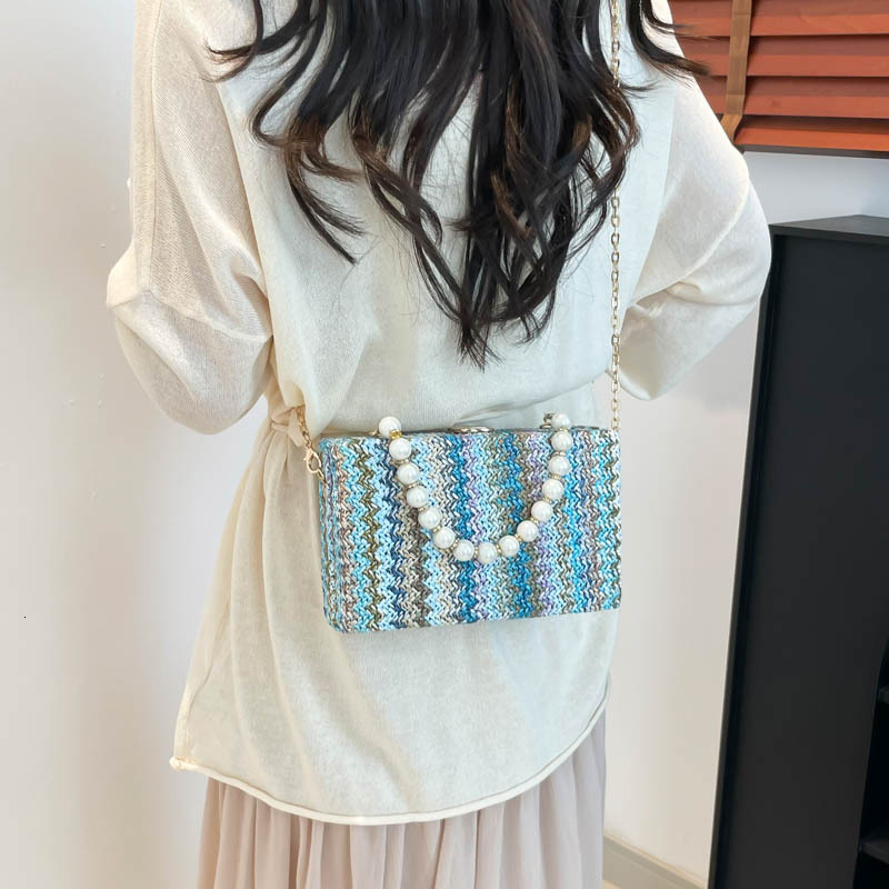 2025 Summer New Colorful Splicing Rainbow Weaving Small Square for Women, Fashionable and Versatile, Casual Chain, Single Shoulder Crossbody Bag