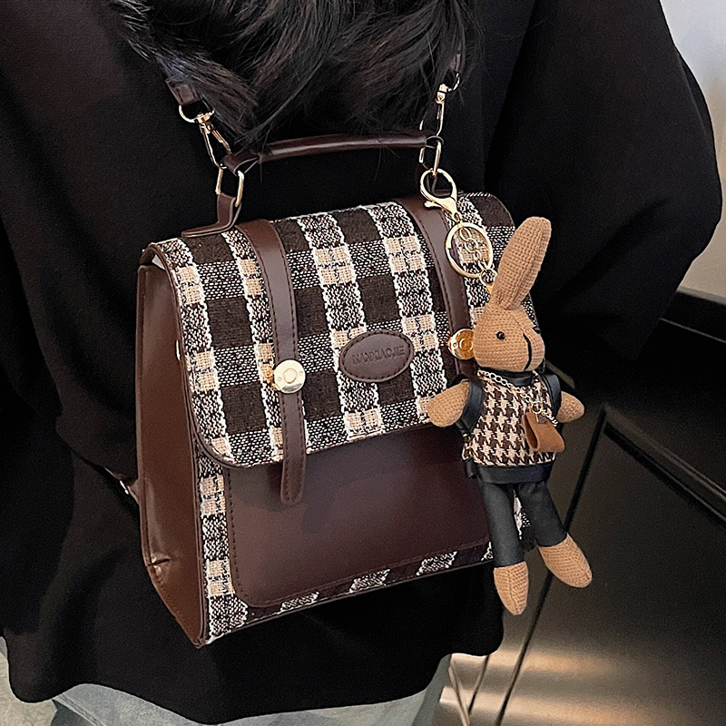 Top high-end brand, high-quality, free delivery, new designer bag, women's backpack, fashionable crossbody bag, niche multi-functional single sho