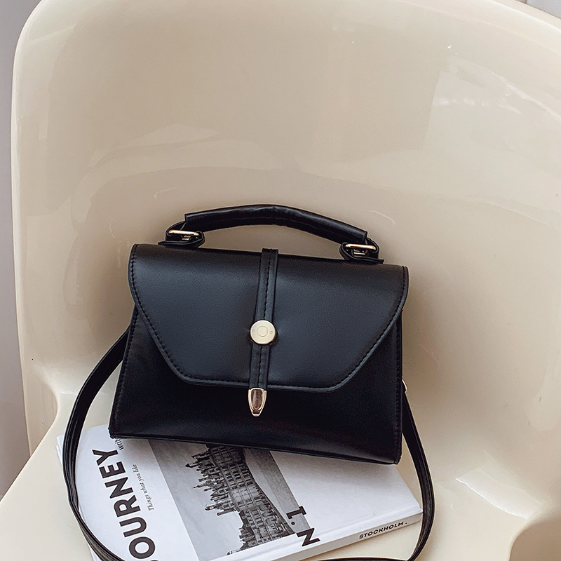 Fashionable Simple Temperament In Spring And New Free Delivery Designer Luxury Bag Bag Summer 2025 Versatile Instagram Crossbody Bag Small Square Bag 