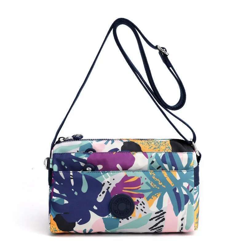 2024 Women's Nylon Cloth Shoulder Fashion Simple Mother Messenger Bag Leisure Multi-Layer Middle-Aged Ladies Handbag