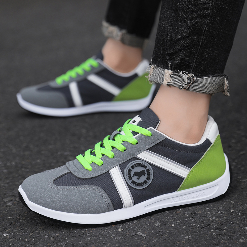 new and versatile men, casual sports for teenagers, Korean version trendy shoes, fashionable men's shoes