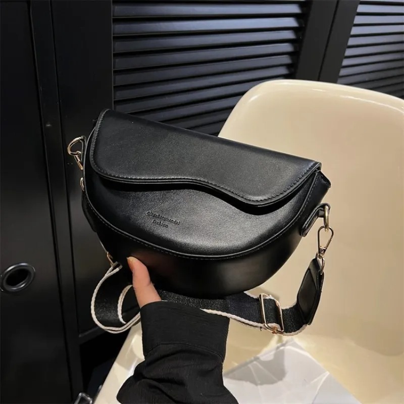 Vintage Solid Color Saddle All-Match Crossbody Bag With Colorblock Wide Strap bag