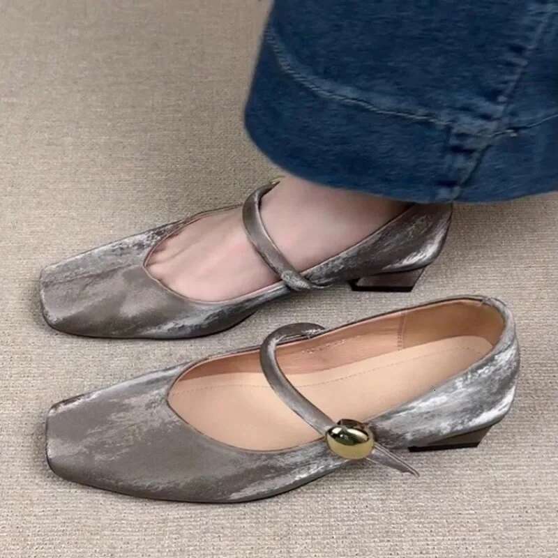2025 Low Summer New Square Head Shallow Mouth Suede Metal Buckle Soft Sole Anti-slip Wear-resistant Heel Shoes