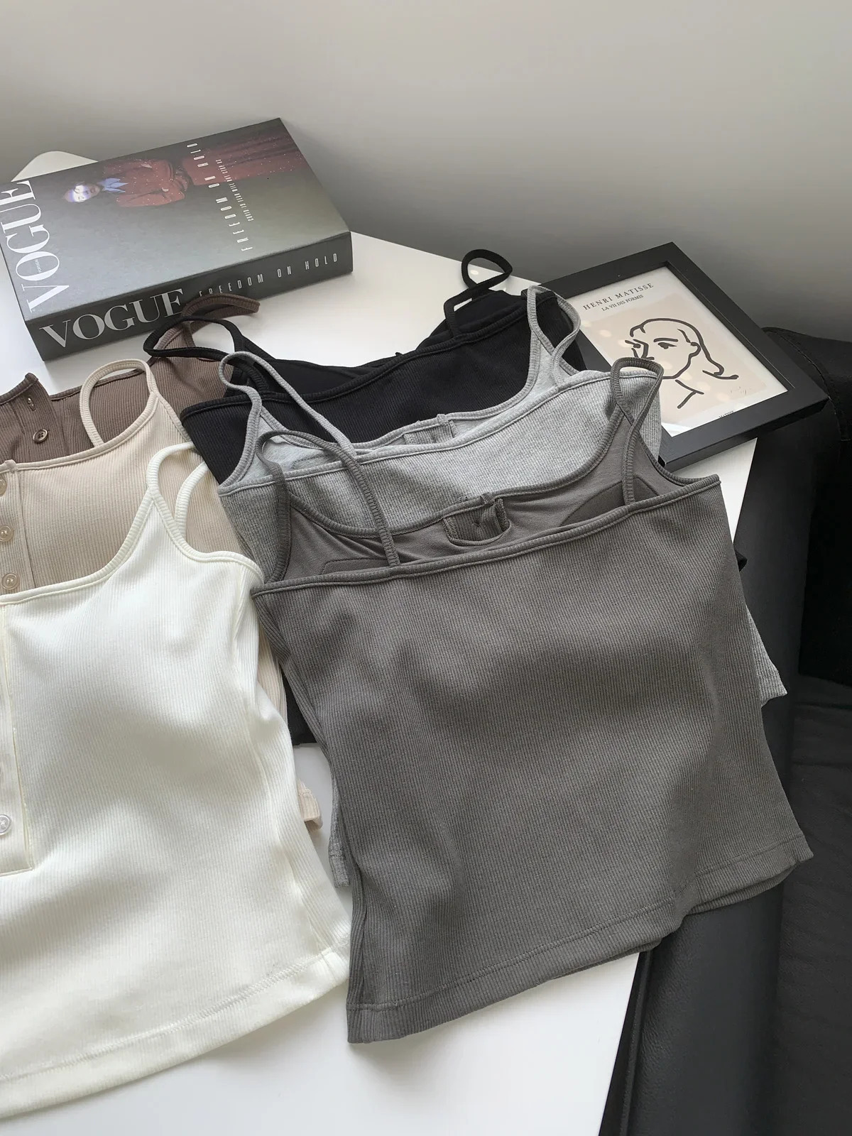 Womens Casual Grey Square Neck Crop Top Versatile Commuting Tank 2025 Spring Summer Female Spaghetti Straps Cami 250506