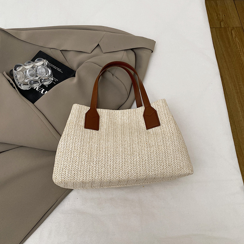Fashion Luxury Bag New Free Delivery Designer Bag Straw 2025 Spring/summer New Style Fashionable Western Shoulder Crossbody Simple Leisure Small Squar