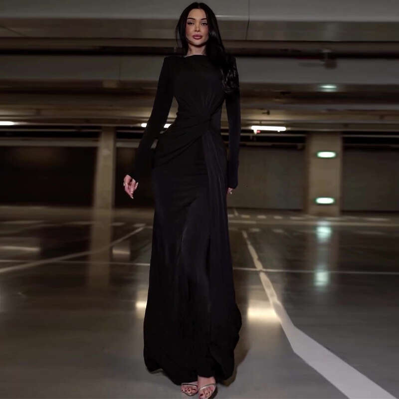 2023 autumn new round neck pleated design slim fit high waist, hip hugging long sleeved dress