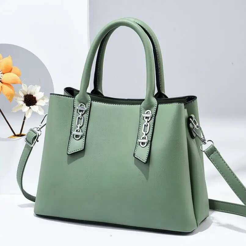Brand Designer Women's Handbag Large Capacity Crossbody Urban Minimalist Tote Fashionable New Shoulder Bag Women